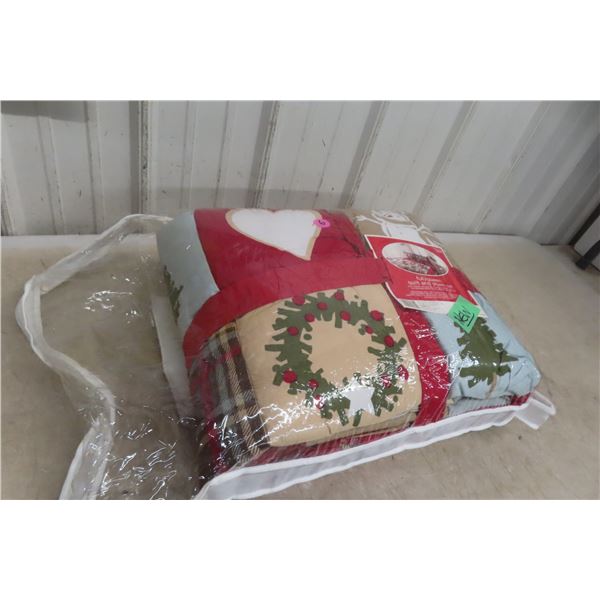 New Christmas-Themed Queen-Sized Quilt & Shams (86" x 92")