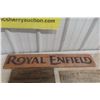 Image 5 : Wood Crate Signs, Biggest 32" x 5 1/2"