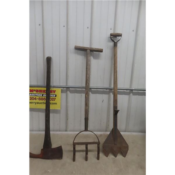 Fireman Axe, Hay Knife