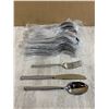 Image 1 : 48 Pcs 8 Table Settings Forks Knifes Spoons Silverwear