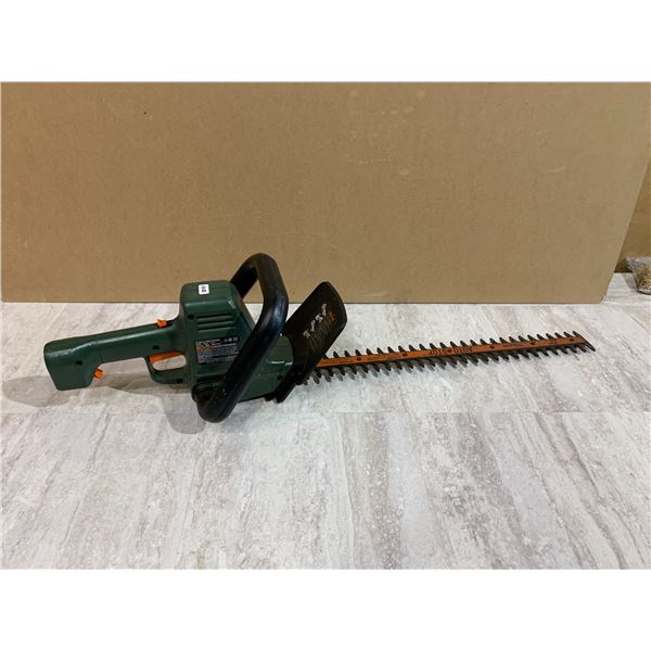Black & Decker 22" Electric Hedge Trimmer