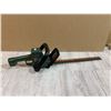 Image 1 : Black & Decker 22" Electric Hedge Trimmer