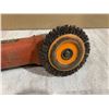 Image 4 : Black & Decker 4.5"  Electric Angle Grinder