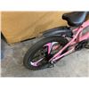 Image 2 : Forever 1940 BMX Pink