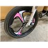 Image 9 : Forever 1940 BMX Pink