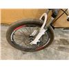 Image 11 : Phoenix 1897 BMX White