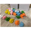 Image 4 : Lot of 2 Packs of 28 PCS Thumb Wall Hook - Self Adhesive
