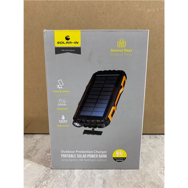 SOLAR-IN Outdoor Portable Solar Powerbank - Waterproof