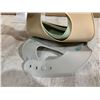 Image 6 : Mia Li Silicone Baby Bibs - 3 Pcs - Waterproof - Unisex
