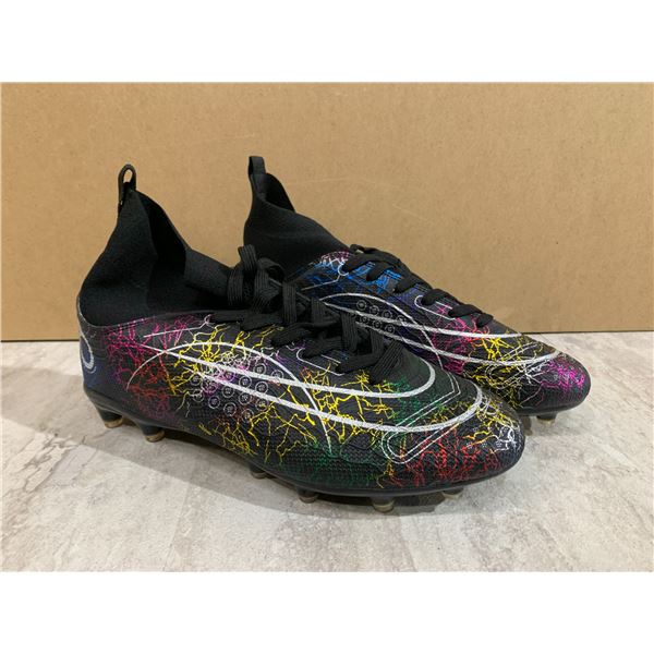High Top Soccer Cleats - Mens 8 - 8.15 / Womens 9.5 - 10.5