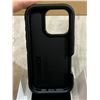 Image 5 : Otter Box Defender Phone Case for iPhone 16 Pro