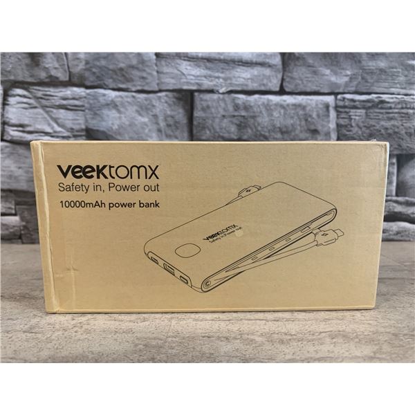 Veektomx 10000 mAh Power Bank w/ Chords