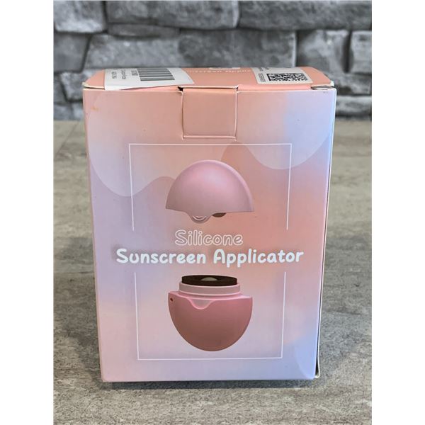 Silicone Sunscreen Applicator