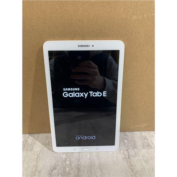 Samsung Galaxy Tab E - 16GB