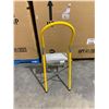 Image 4 : Yellow Two Rung Step Ladder
