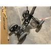 Image 12 : 4 Wheel Caddy Tek Golf Cart