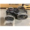 Image 14 : 4 Wheel Caddy Tek Golf Cart