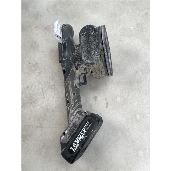 TILE VIBRATING SUCTION TOOL - WORKING