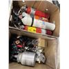 Image 1 : 2 BOXES OF CABLES AND FIRE EXTINGUISHERS