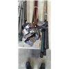 Image 2 : LARGE LOT OF VINTAGE GOLF CLUBS