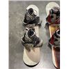 Image 3 : 2 YOUTH SNOWBOARD SET UPS AND EXTRA SET OF BOOTS