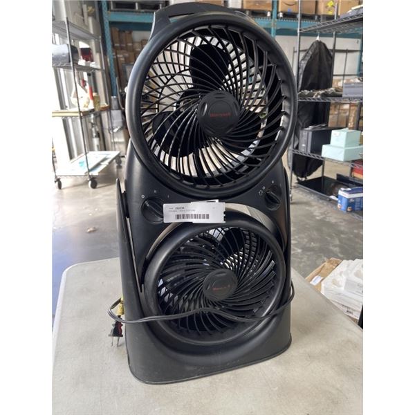 DOUBLE TABLE TOP FAN