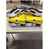 Image 4 : 2 NEW PAIRS OF EASTON DIAMOND LO WFII BASEBALL CLEATS SIZE WOMENS 7 / MENS 6 BLACK