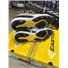 Image 5 : 2 NEW PAIRS OF EASTON DIAMOND LO WFII BASEBALL CLEATS SIZE WOMENS 8 / MENS 7 BLACK