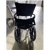 Image 3 : QUICKIE ADJUSTABLE WHEELCHAIR