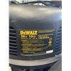 Image 3 : DEWALT 10 GALLON STAINLESS SHOP VAC WORKING