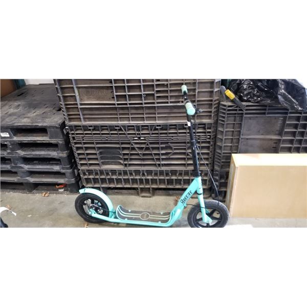 BREEZE TWO-WHEEL SCOOTER