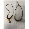 Image 1 : WOOD AMBER AND CHEVRON BEADS NECKLACE