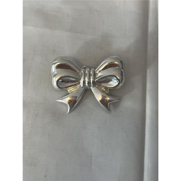 VINTAGE STERLING SILVER BROOCH/ PENDANT HAND POLISHED 2 x 1.5" MARKED 925