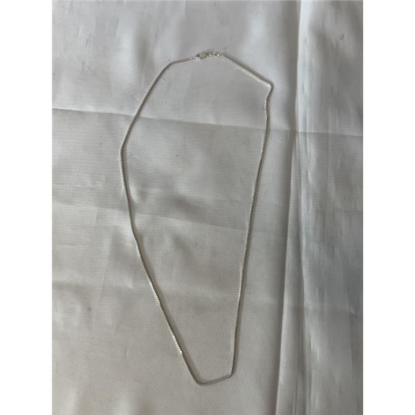 925 STERLING SILVER BOXLINK CHAIN NECKLACE, AS NEW, 24" LENGTH