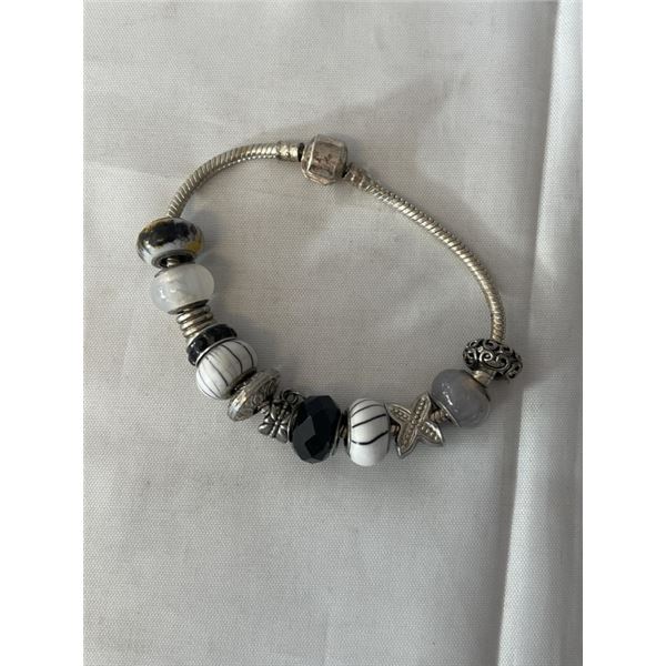 925 STERLING SILVER PANDORA STYLE W/ BEADS, SOME MARKED 925 BRACELET
