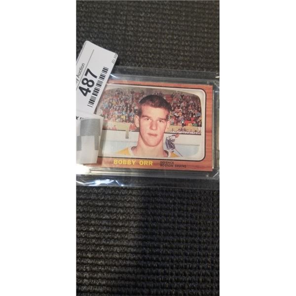 BOBBY ORR HOCKY CARD - UNAUTHENTIC, REPRINT