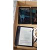 Image 2 : 3 TABLETS AND KOBOS - TURN ON, UNTESTED