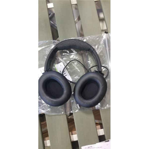 SKULLCANDY CRUSHER NOISE CANCELLING OVER EAR HEADPHONES - TESTED WORKING