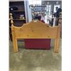 Image 1 : QUEENSIZE PINE HEADBOARD
