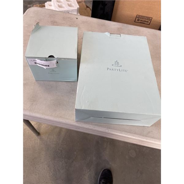 2 PARTY LIGHT TEALIGHT SETS