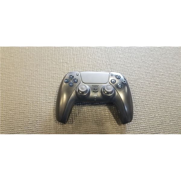 PS5 DUALSENSE WIRELESS CONTROLLER - TESTED WORKING, RETAIL $94