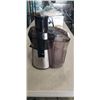 Image 2 : AS NEW HAMILTON BEACH EASY CLEAN JUICE EXTRACTOR - TESTED WORKING, RETAIL $119