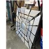 Image 3 : DECORATIVE WALL MIRROR