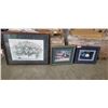 Image 1 : 3 FRAMED FLORAL PRINTS