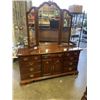 Image 1 : LEXTINGTON FURNITURE MAHOGANY DRESSER W/ MIRROR