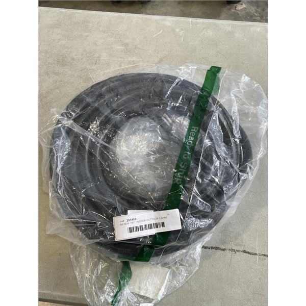 AS NEW 75FT INDOOR OUTDOOR 3 WIRE GROUNDED HEAVY DUTY LIGHTED EXTENSION CORD, BLACK, 10AWG