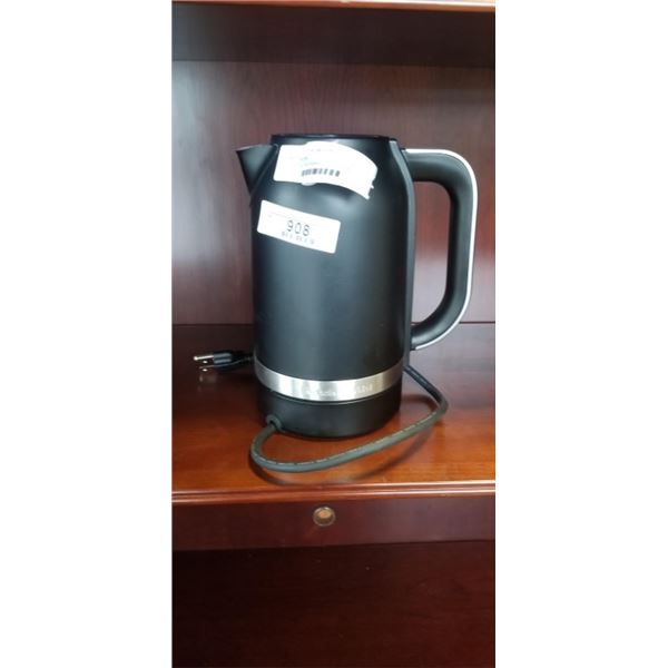 AS NEW KITCHENAID PROGRAMMABLE 1.7L ELECTRIC KETTLE - TESTED WORKING, RETAIL $179