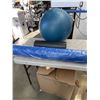 Image 1 : 2 FOAM ROLLERS AND EXERCISE BALL