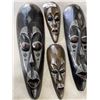 Image 4 : 4 CARVED MASKS