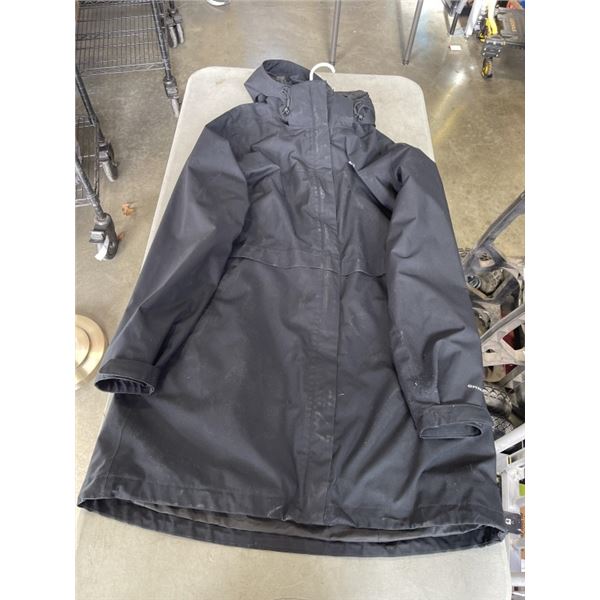 COLUMBIA SIZE LARGE RAIN JACKET